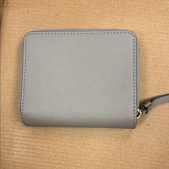 Tory Burch Gray Wallet- perfect outside and some wears inside- see photos - Picture 3 of 9